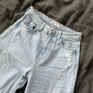 Zara Jeans
